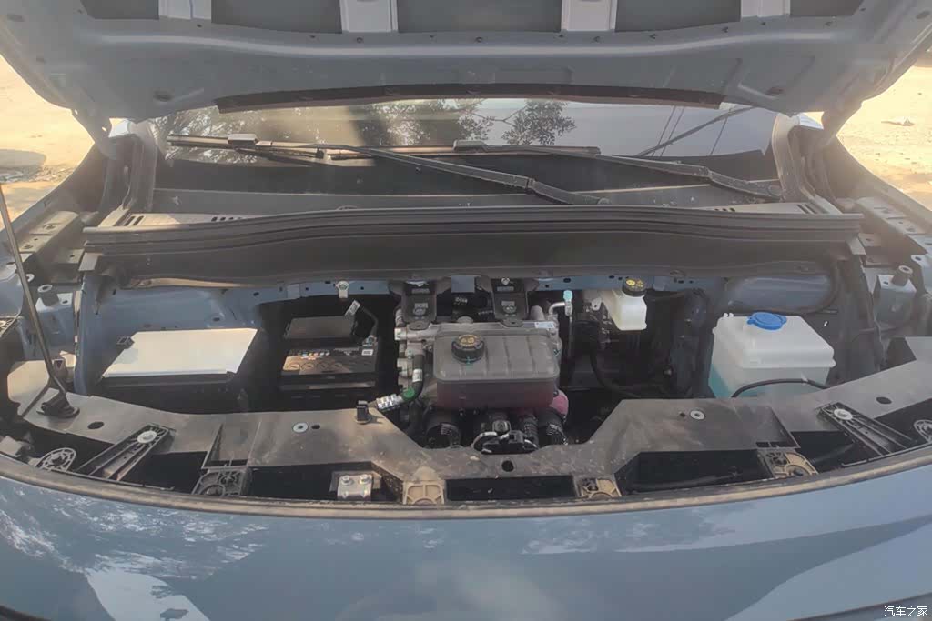Leapmotor B10, 2026 10