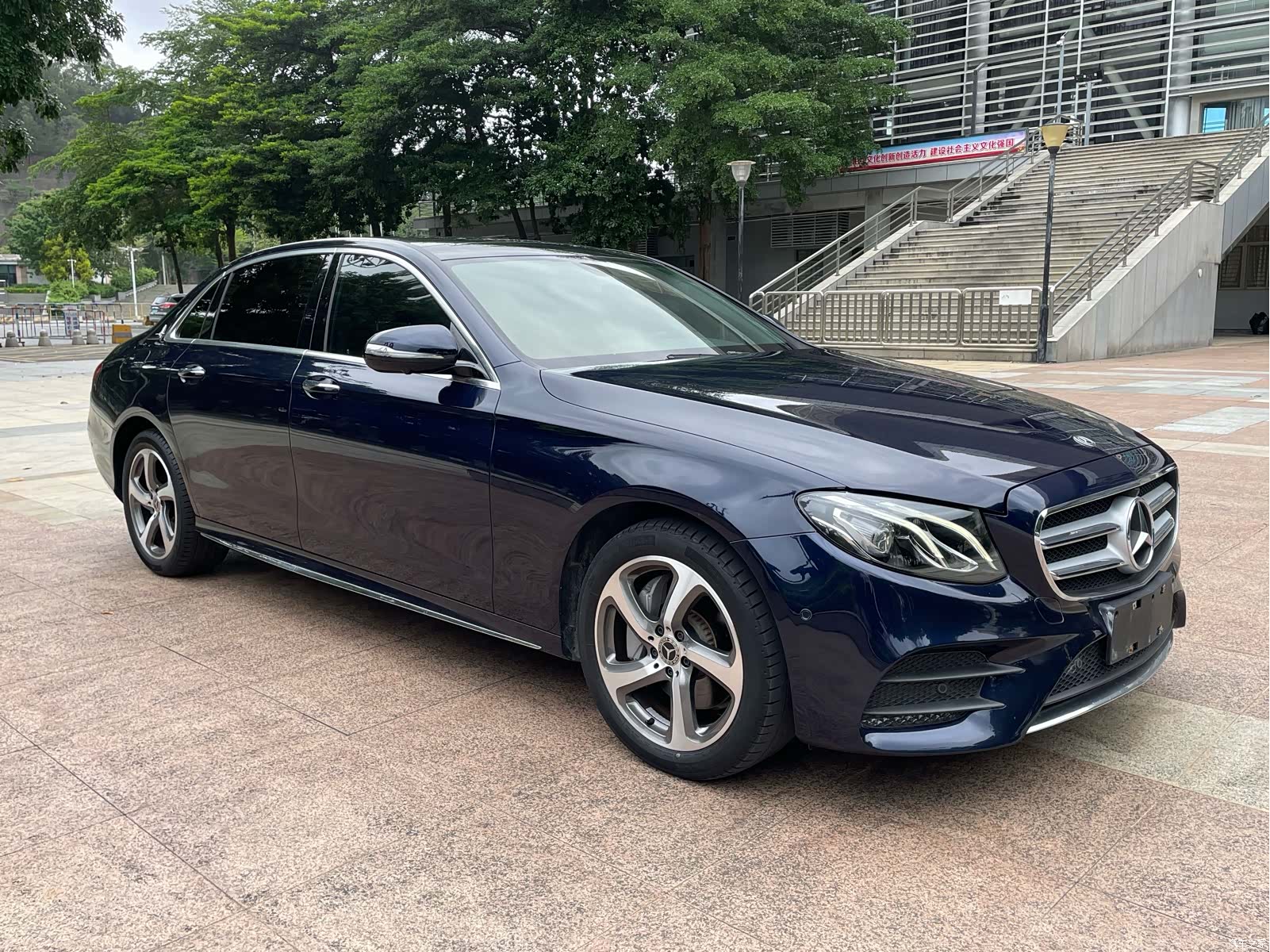 Mercedes-Benz E-Class, 2018 4