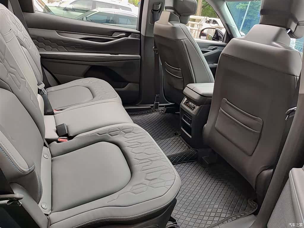 Ford Edge L, 2024 11