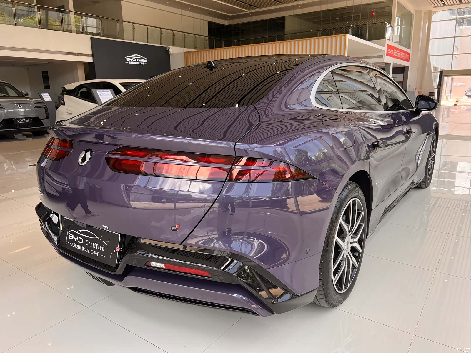 Denza Z9, 2024 7