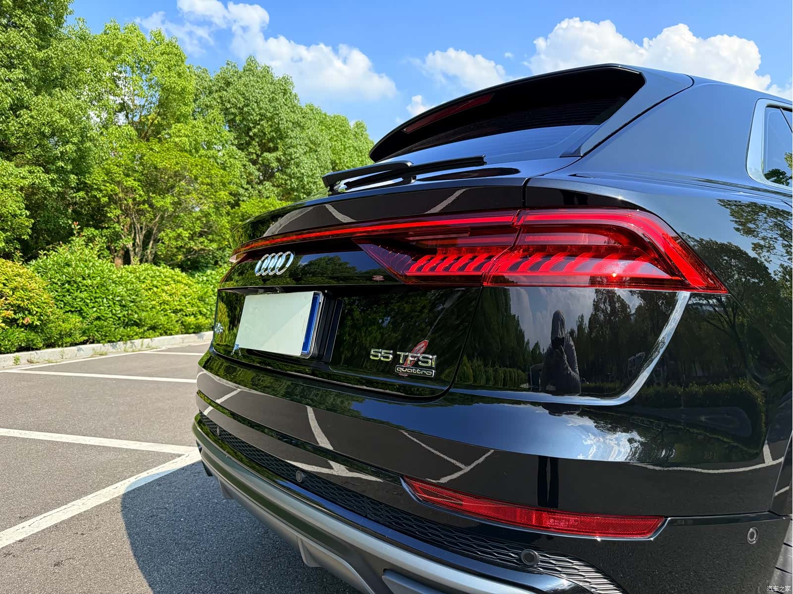 Audi Q8, 2024 9