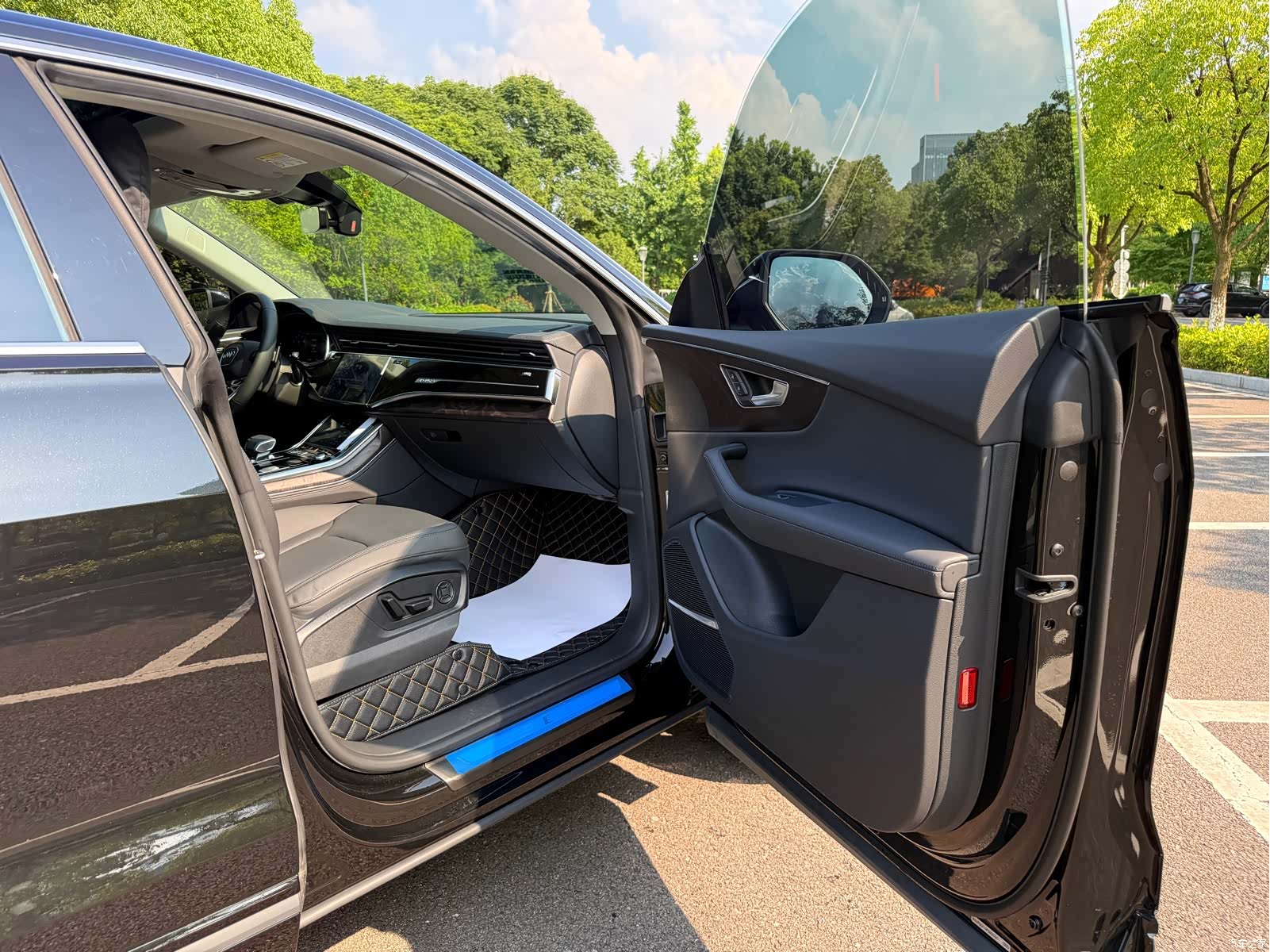 Audi Q8, 2024 20