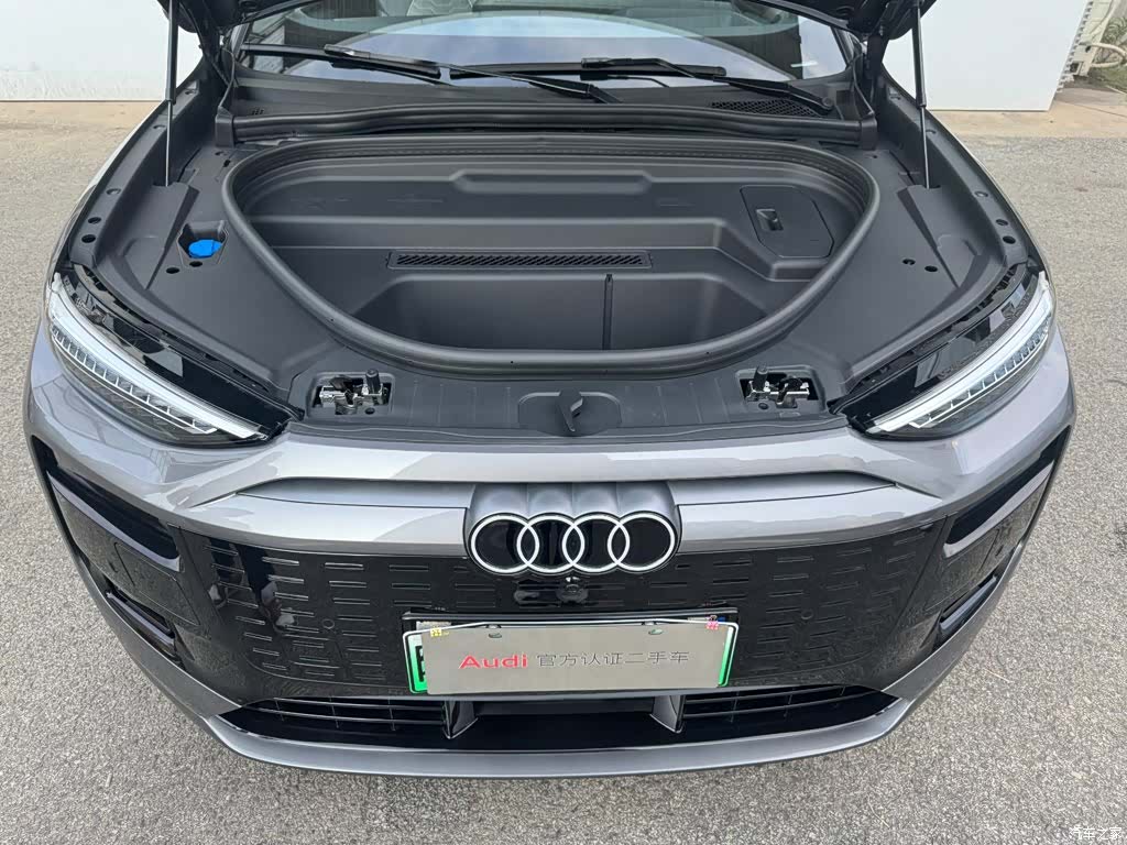 Audi e-tron, 2025 7