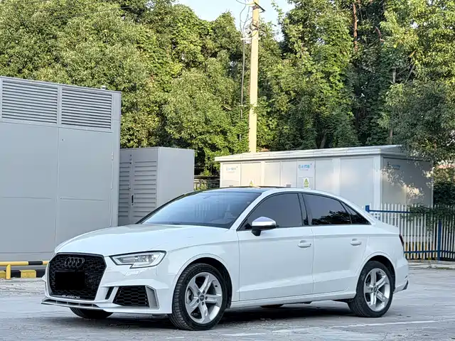 Audi A3 2020 — купить из Китая под заказ