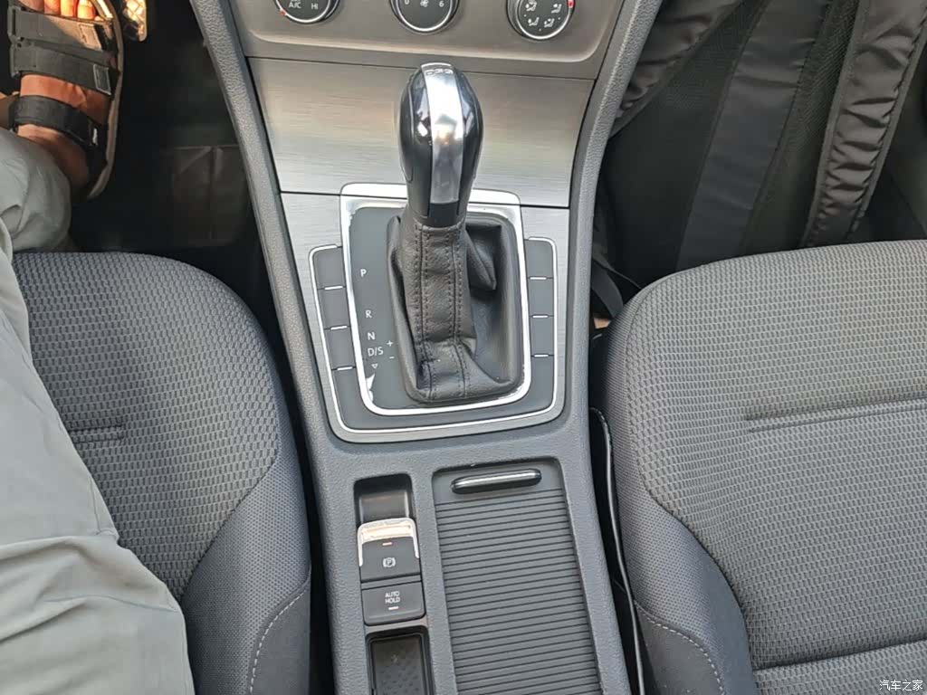 Volkswagen Golf, 2016 14