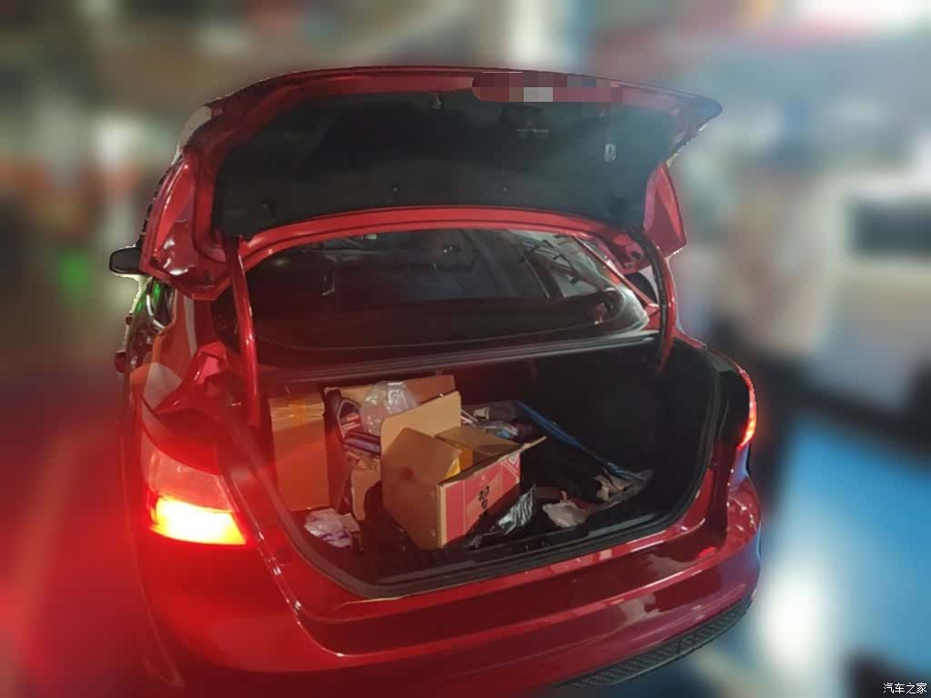 Ford Focus, 2014 16
