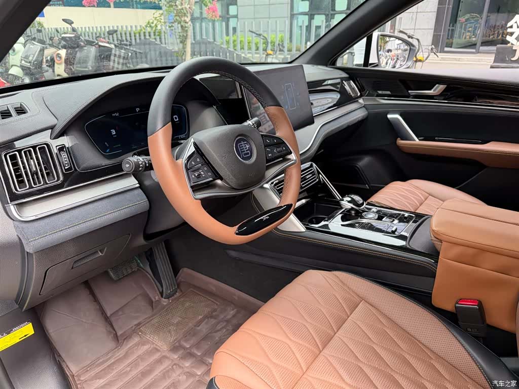 BYD Tang, 2022 7