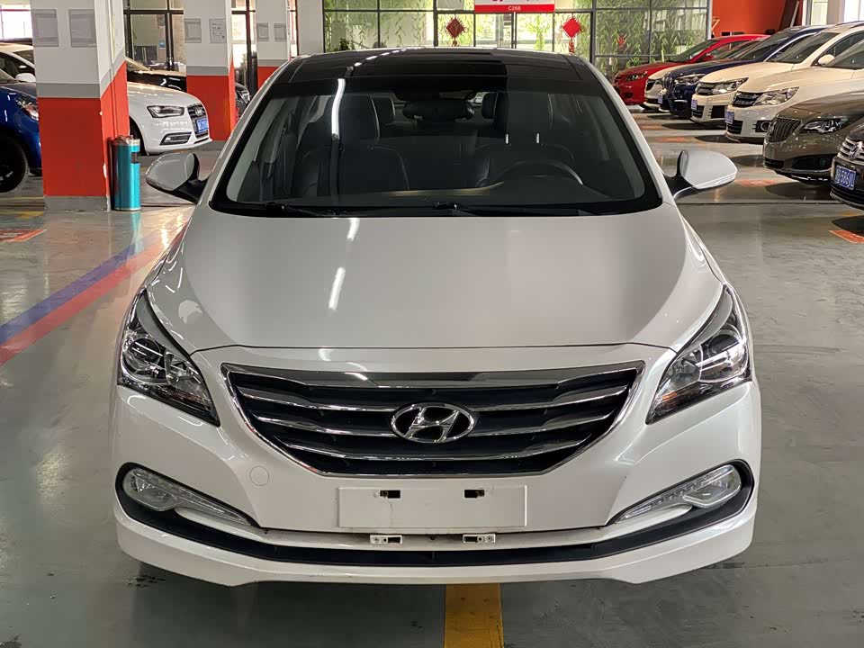 Hyundai Name picture