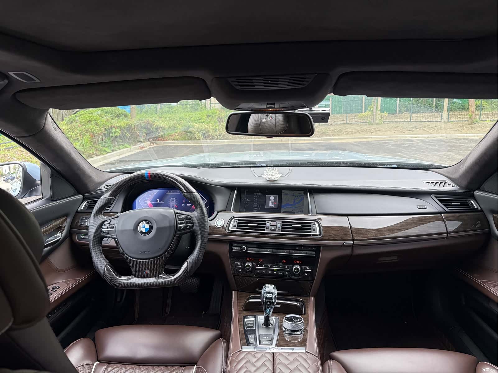 BMW 7 Series, 2011 15