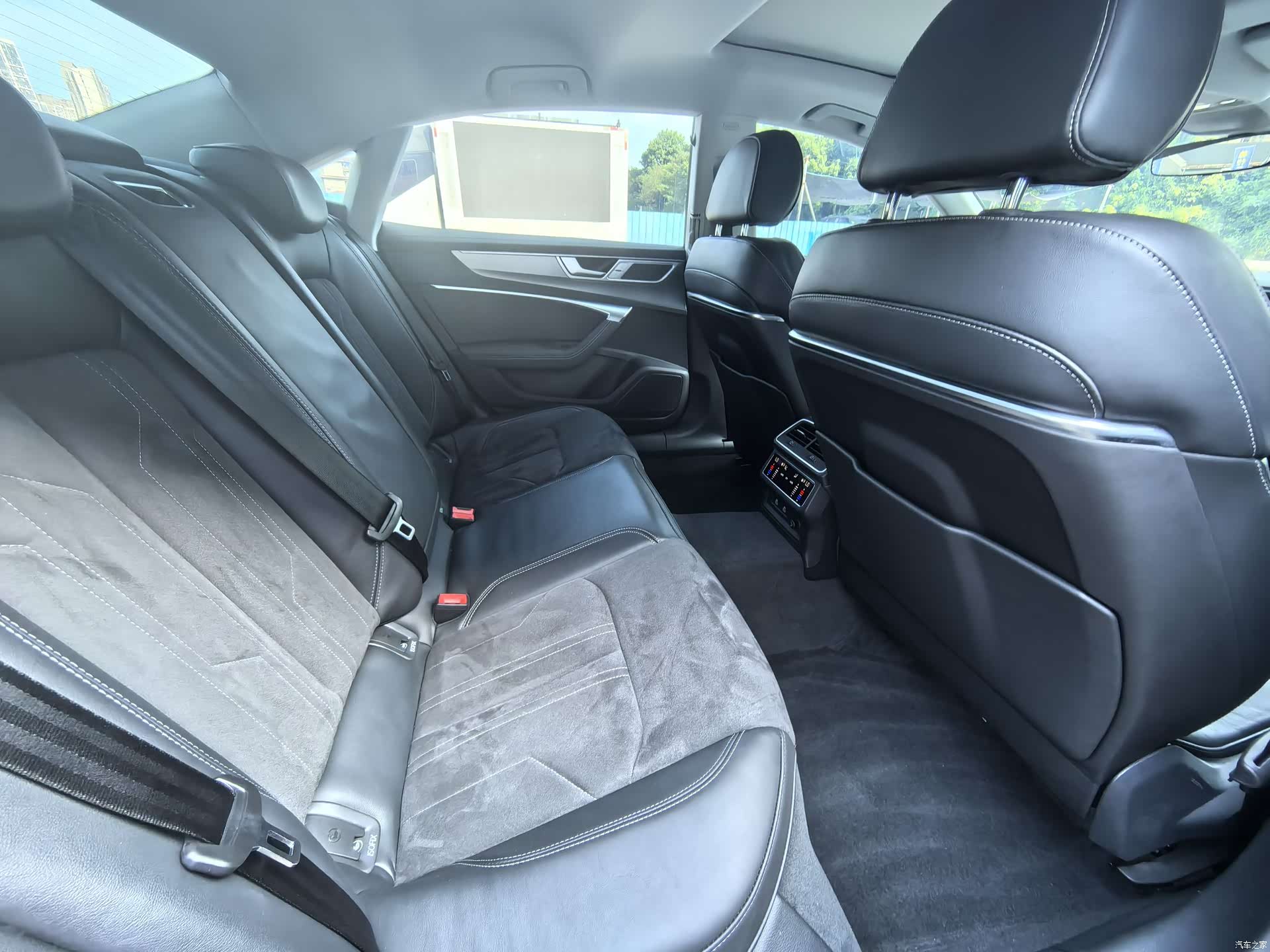 Audi A7L, 2024 8