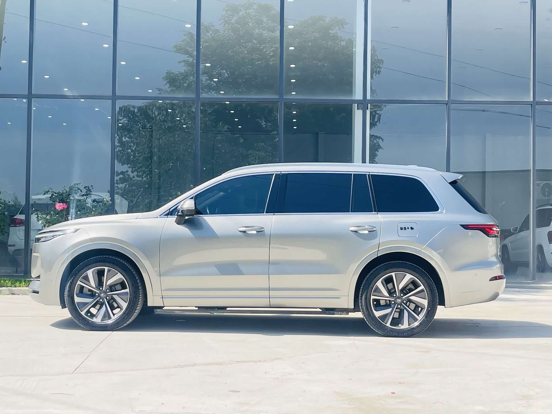 Li Auto ONE, 2022 21
