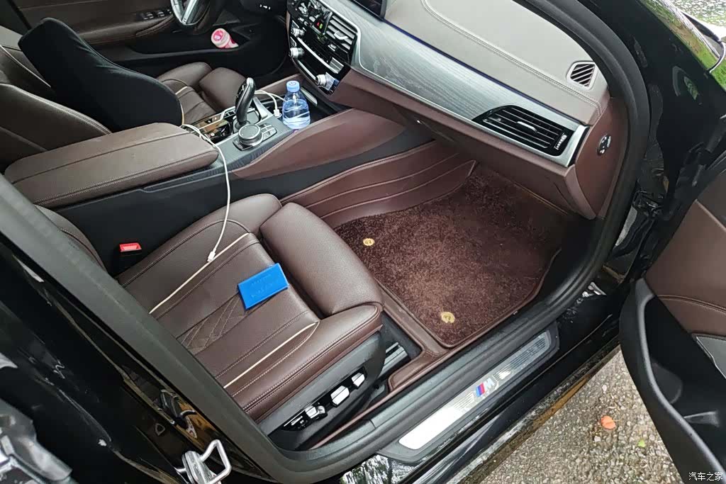 BMW 5 Series, 2021 8