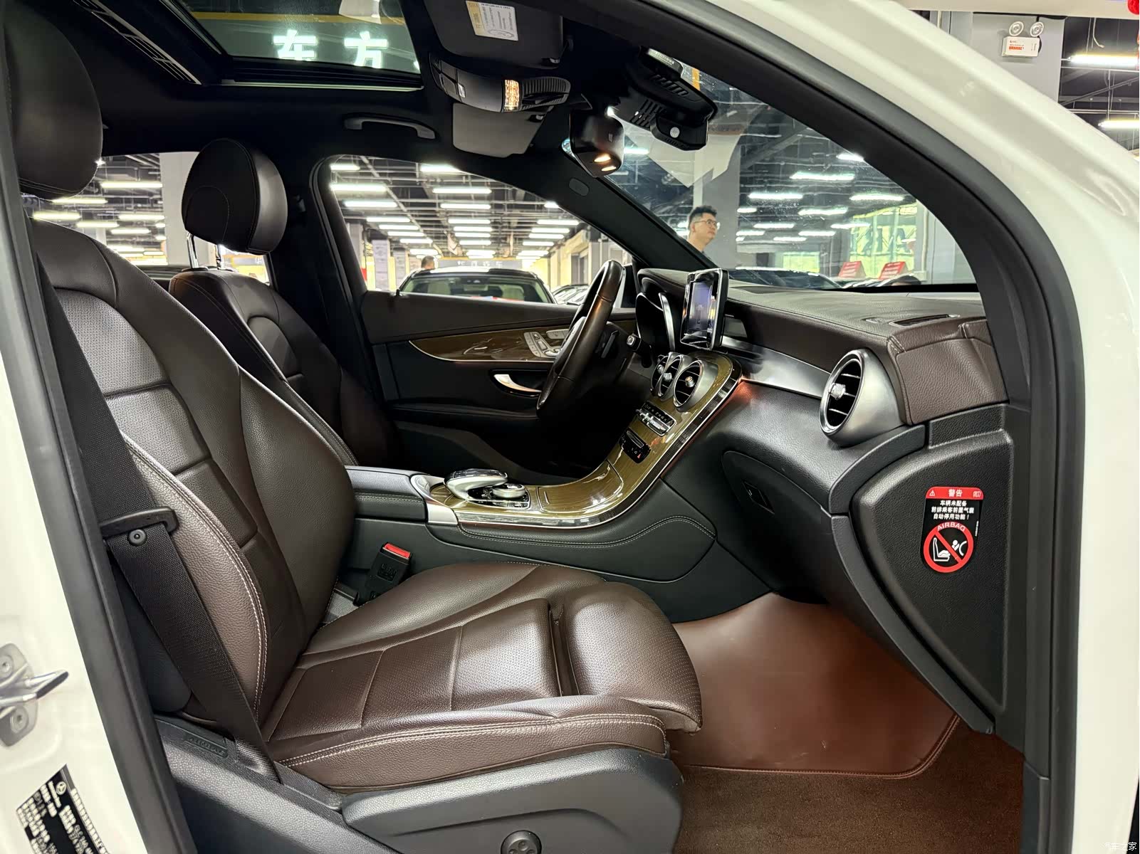 Mercedes-Benz GLC, 2019 18