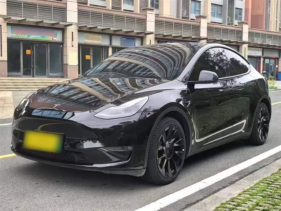 Tesla Model Y Tesla Model Y