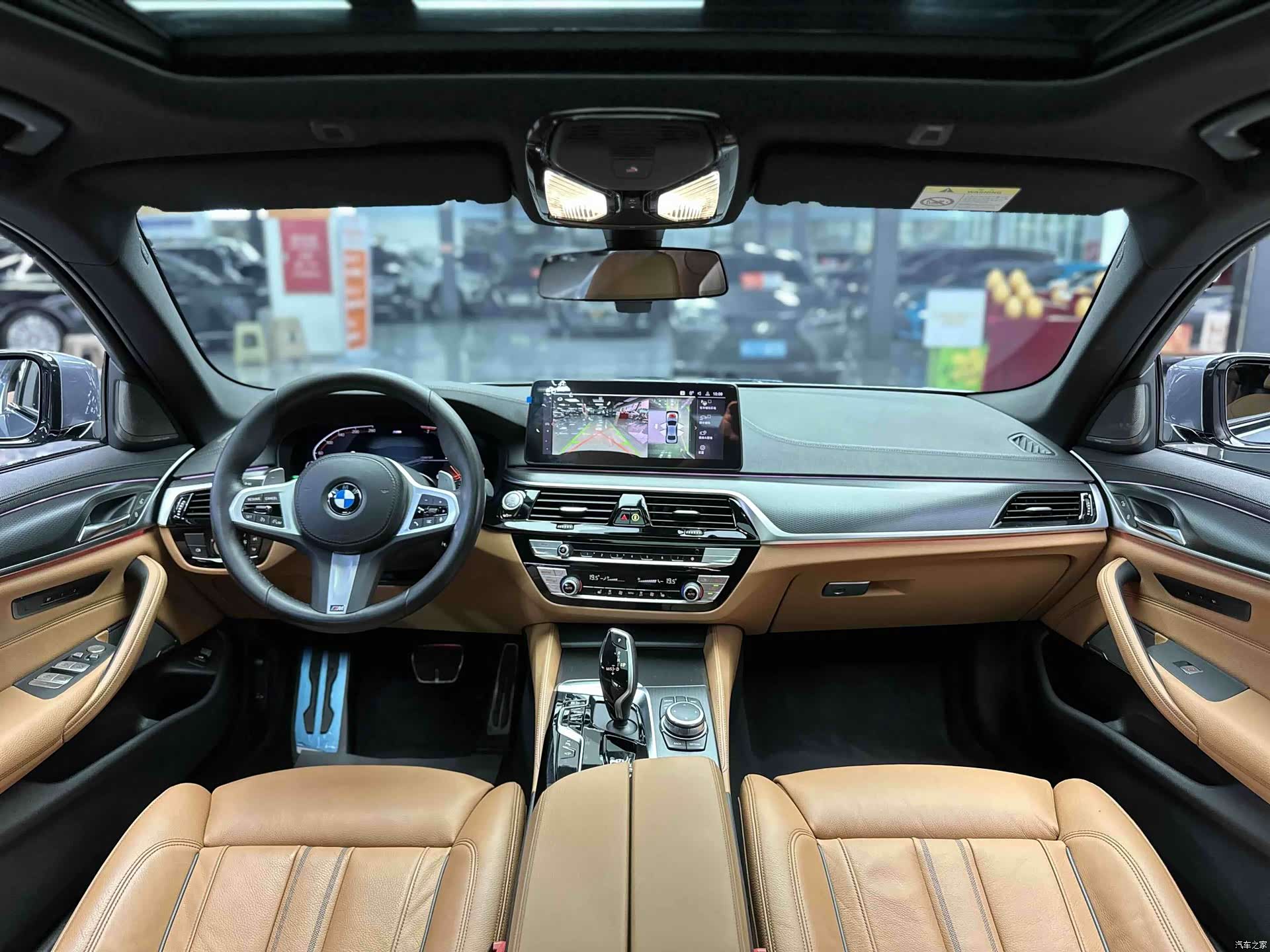 BMW 5 Series, 2022 все фото
