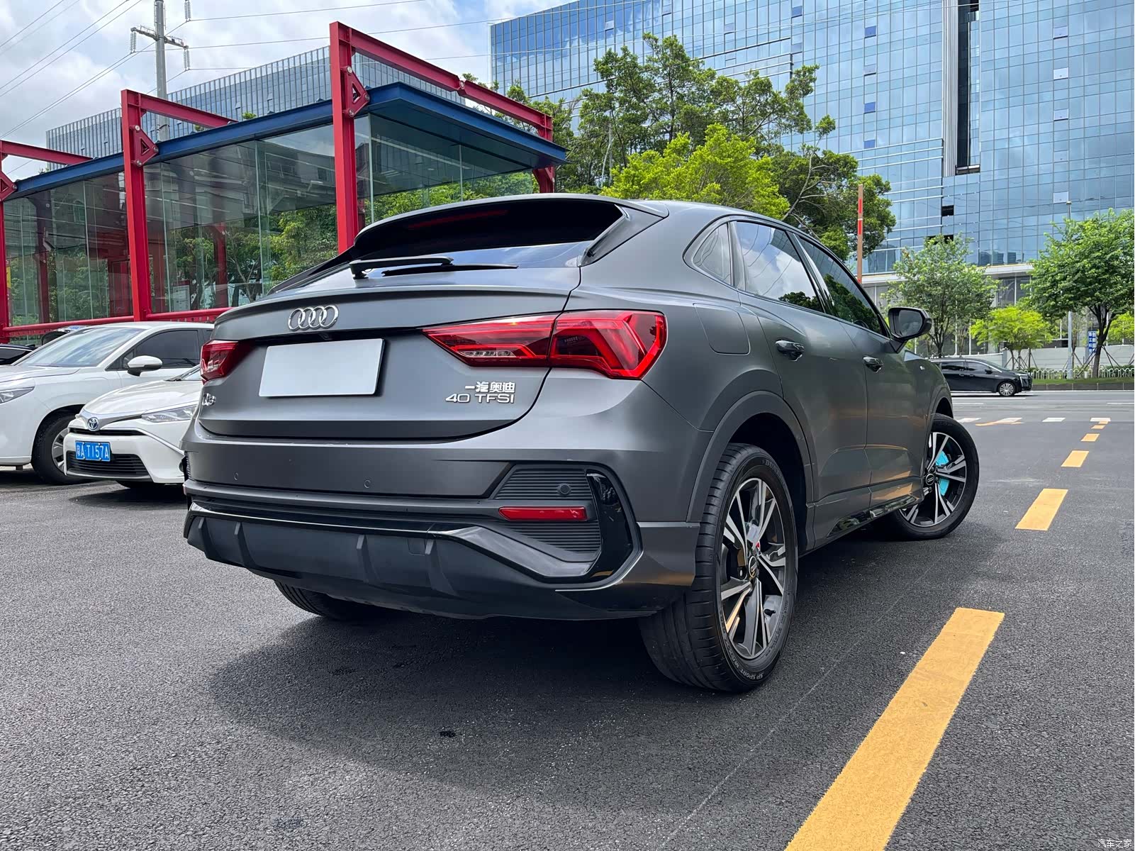 Audi Q3, 2022 6
