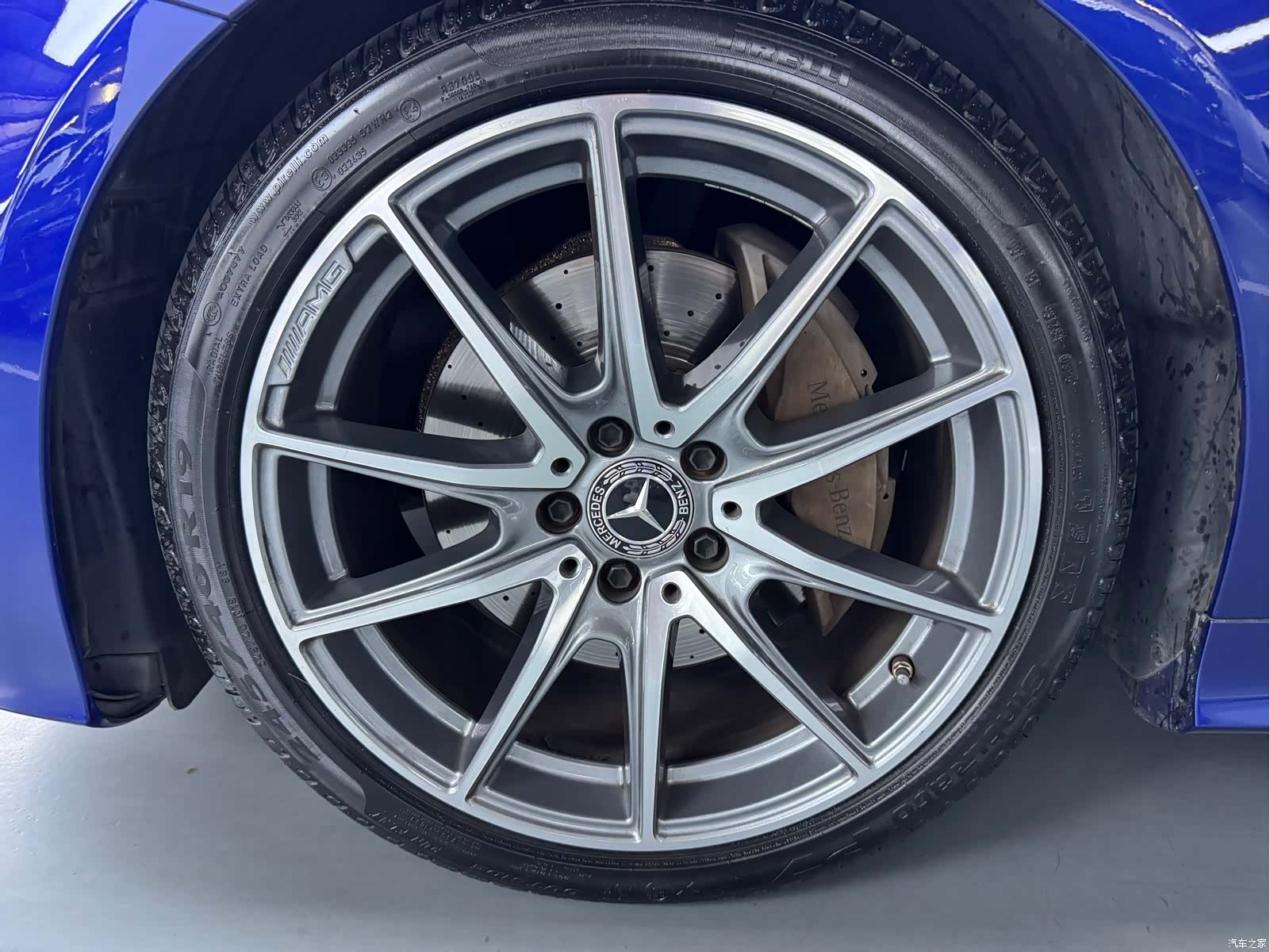 Mercedes-Benz E-Class, 2021 19