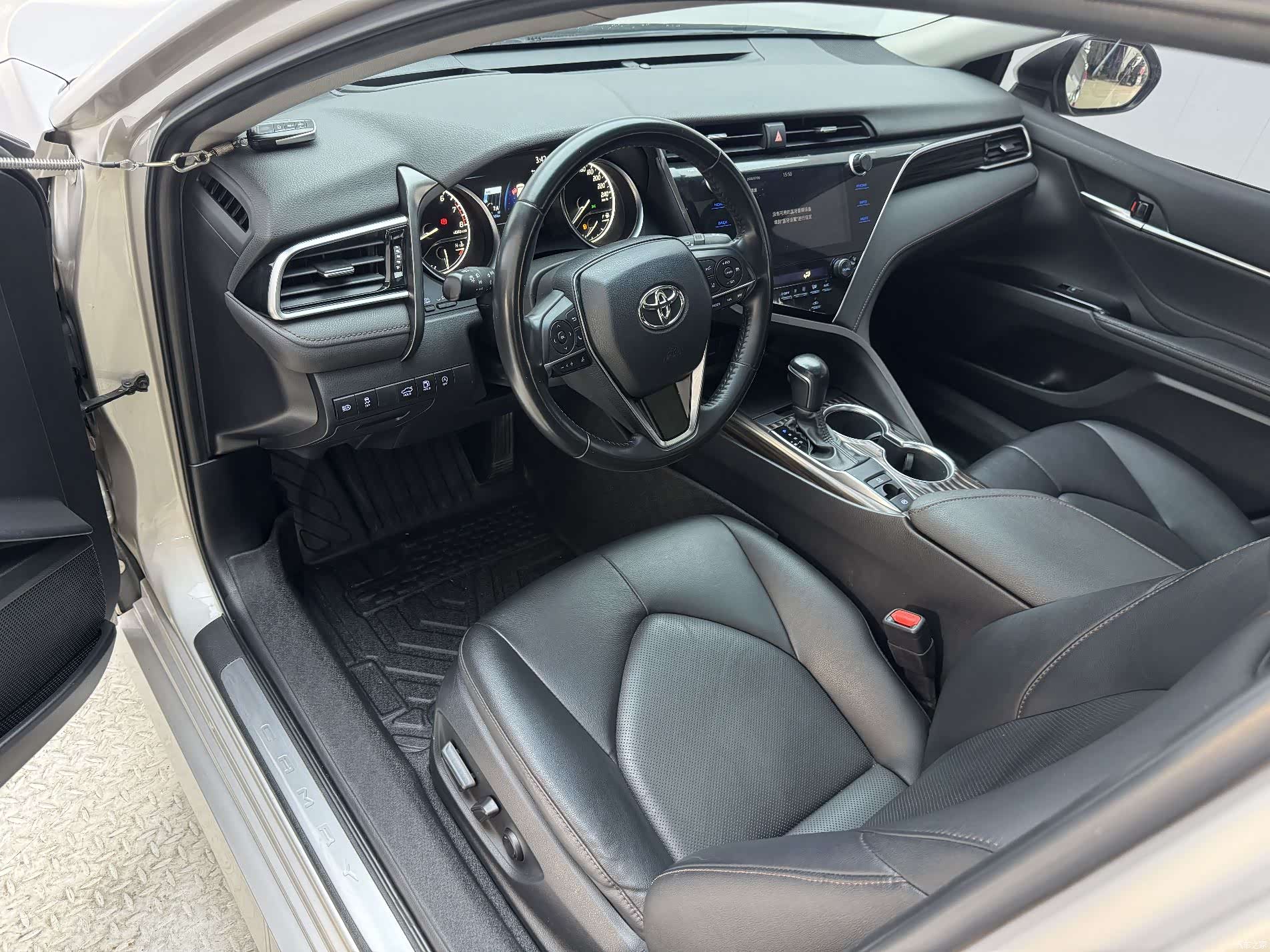 Toyota Camry, 2019 10
