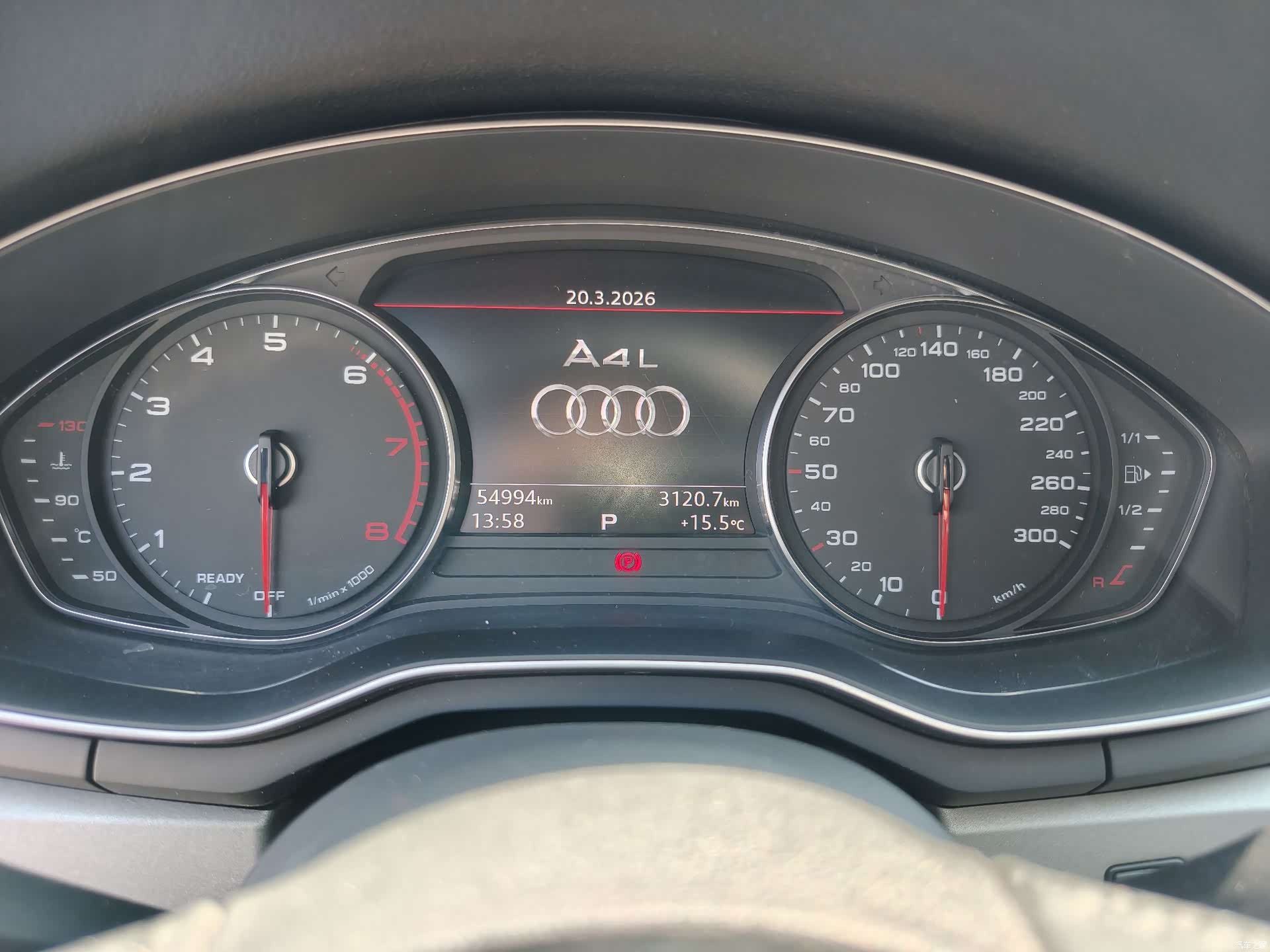 Audi A4L, 2019 16