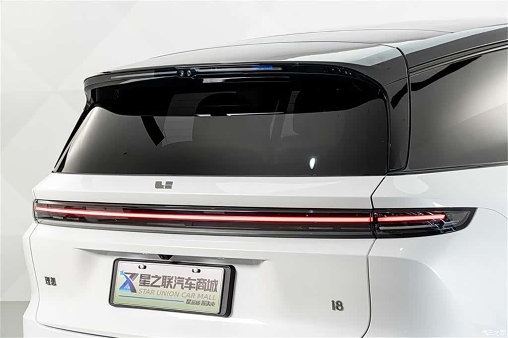 Li Auto i8, 2026 8