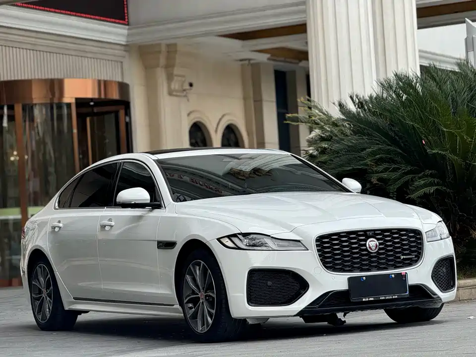 Jaguar XFL Jaguar XFL