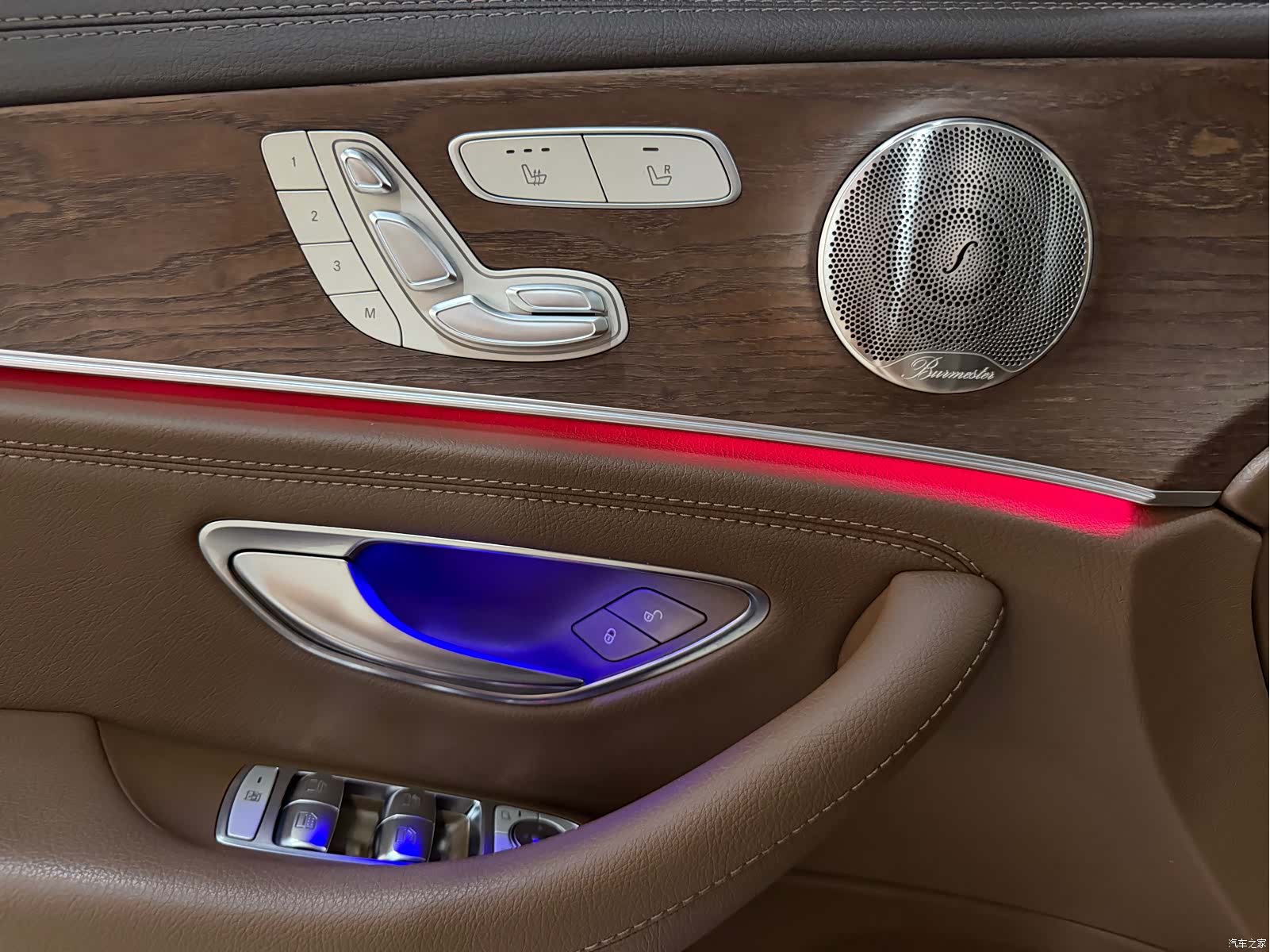 Mercedes-Benz E-Class, 2023 8