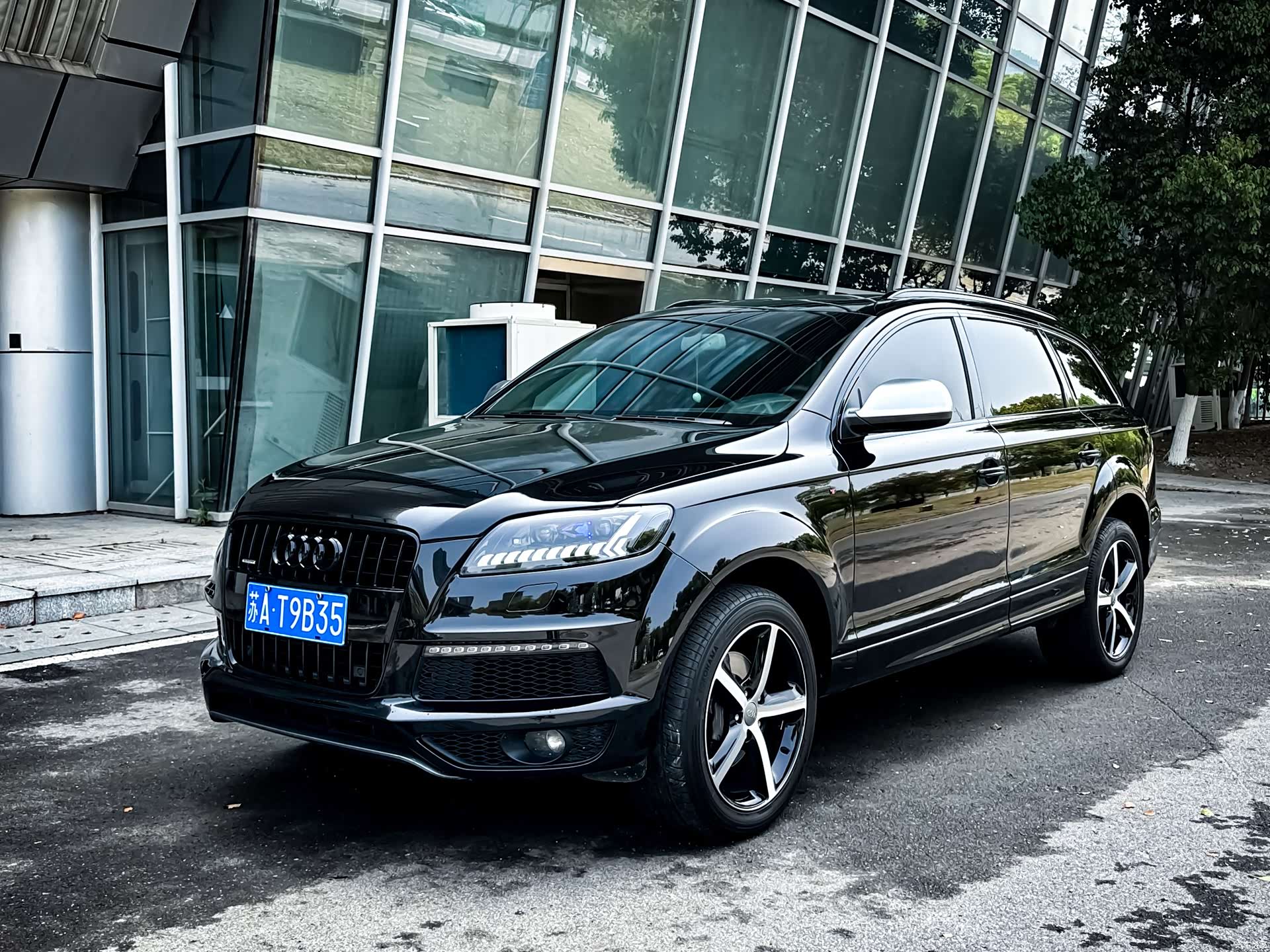 Audi Q7, 2014 1
