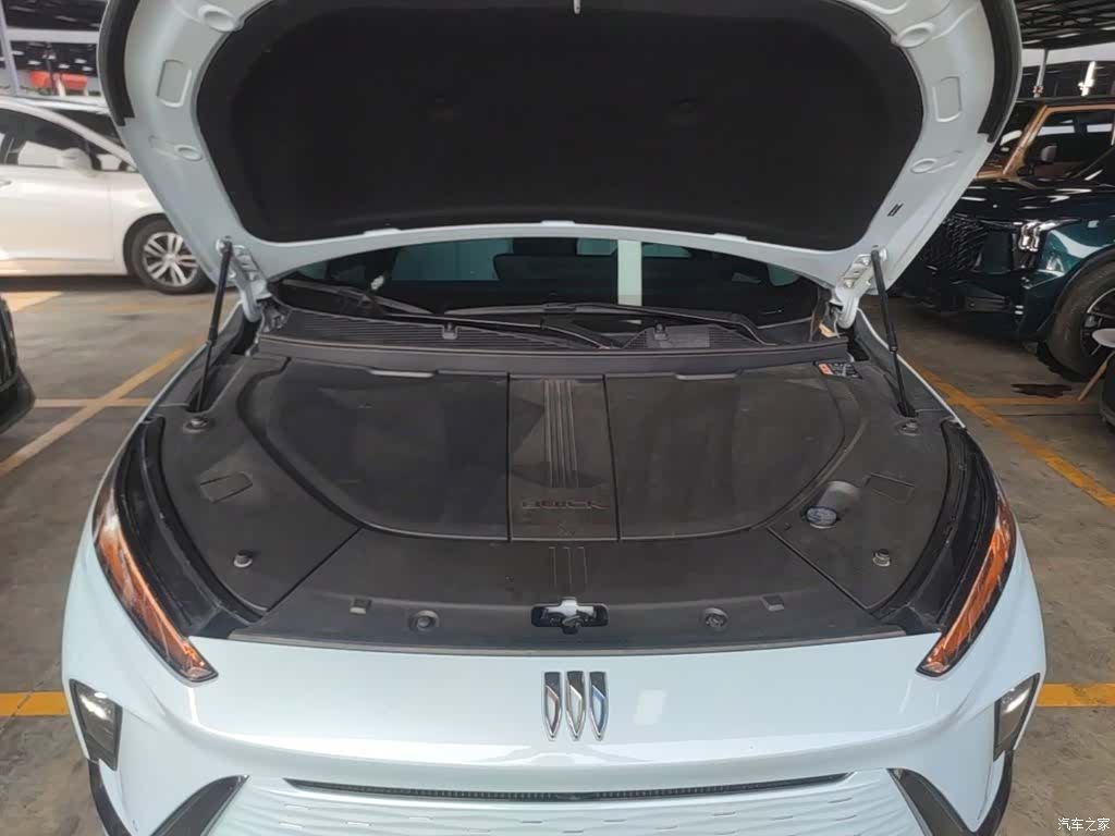 Buick E5, 2025 20