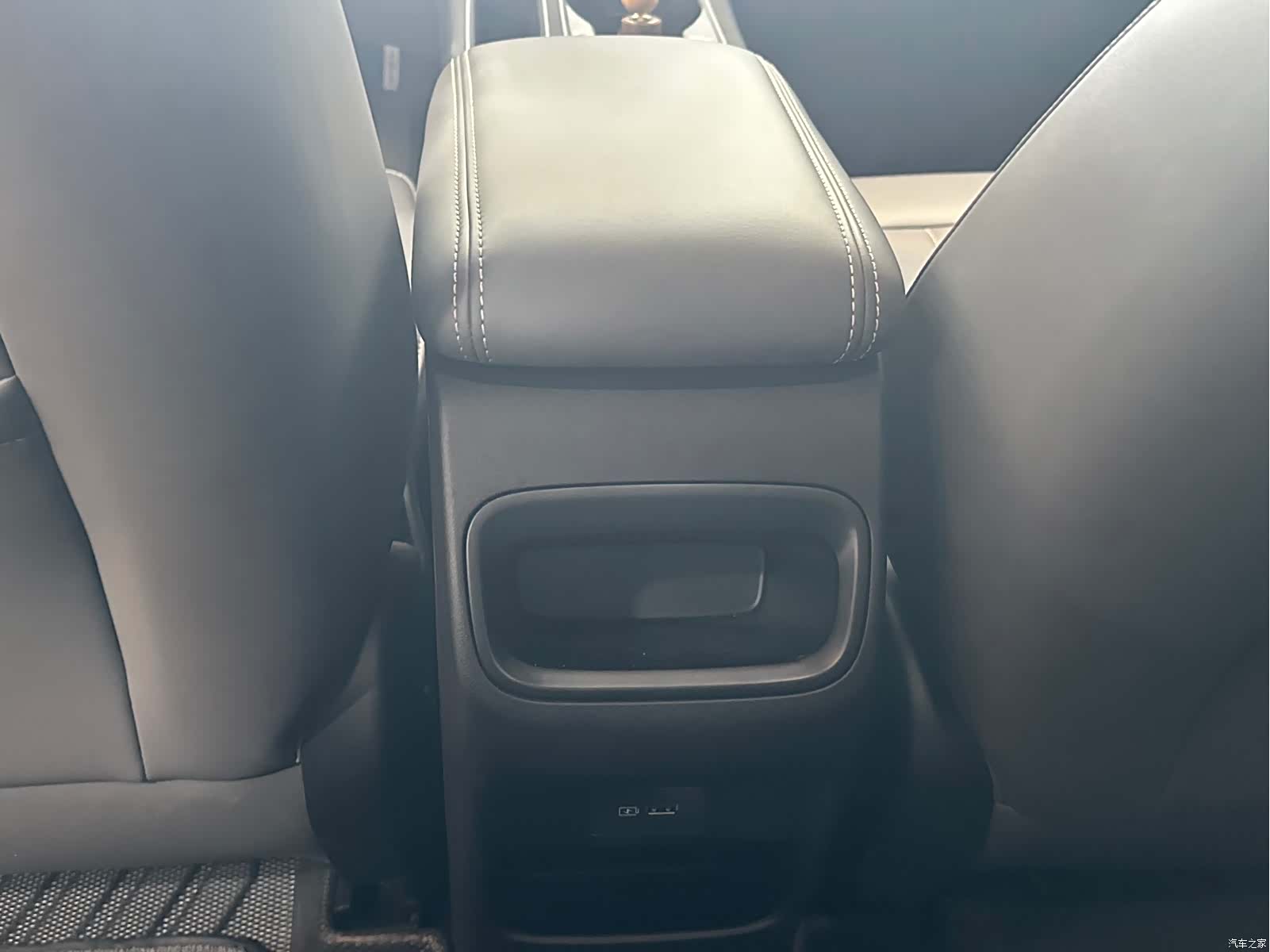 Geely Xingyuan, 2025 11