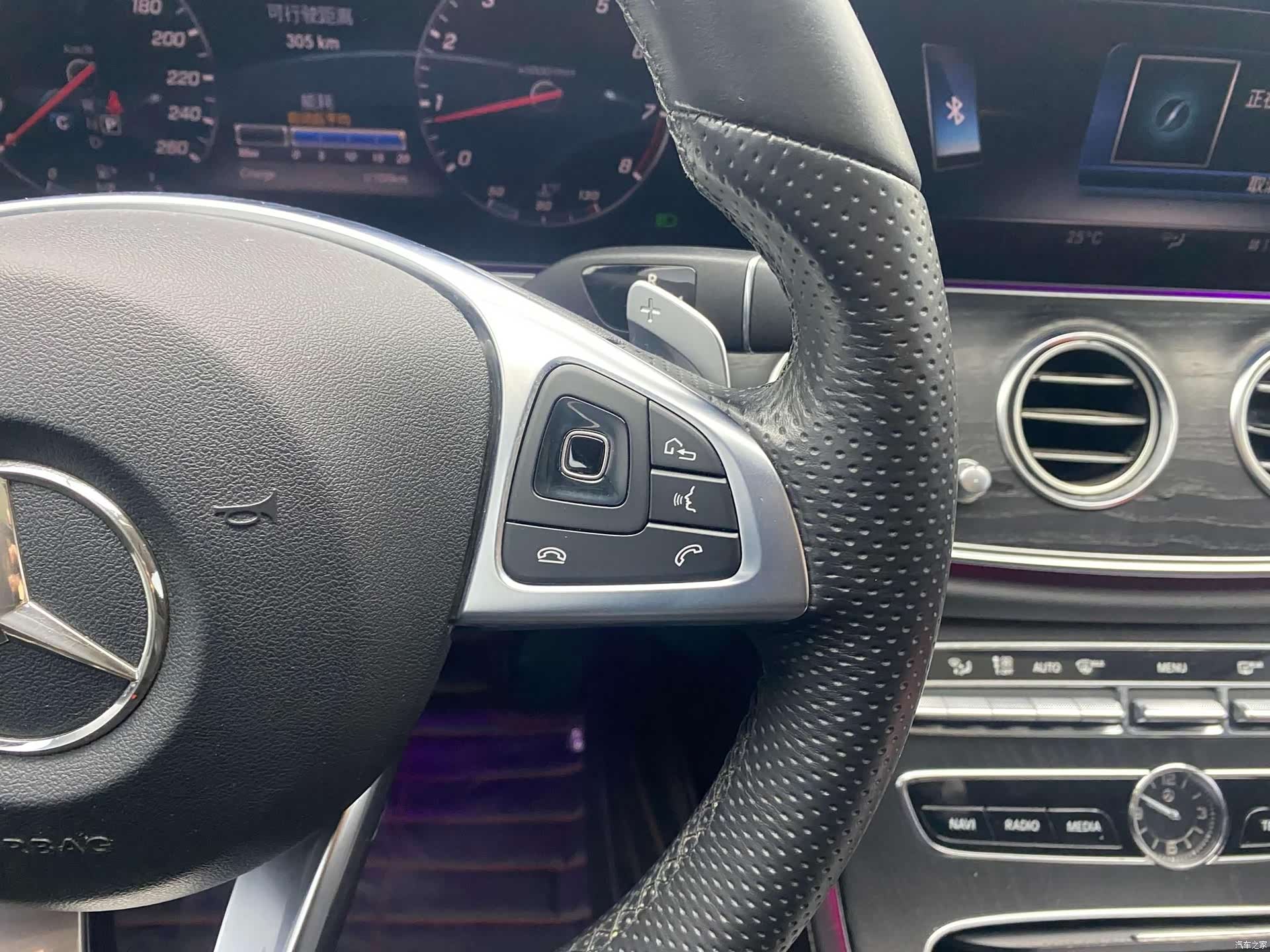 Mercedes-Benz E-Class, 2018 25