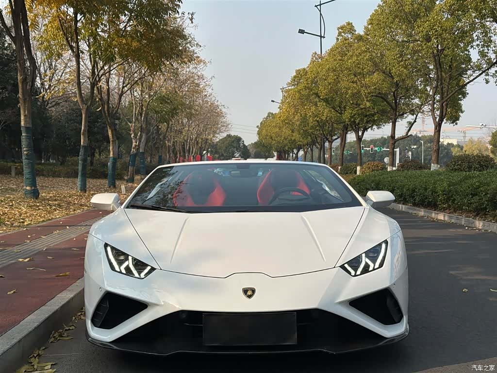 Lamborghini Huracán, 2022 2