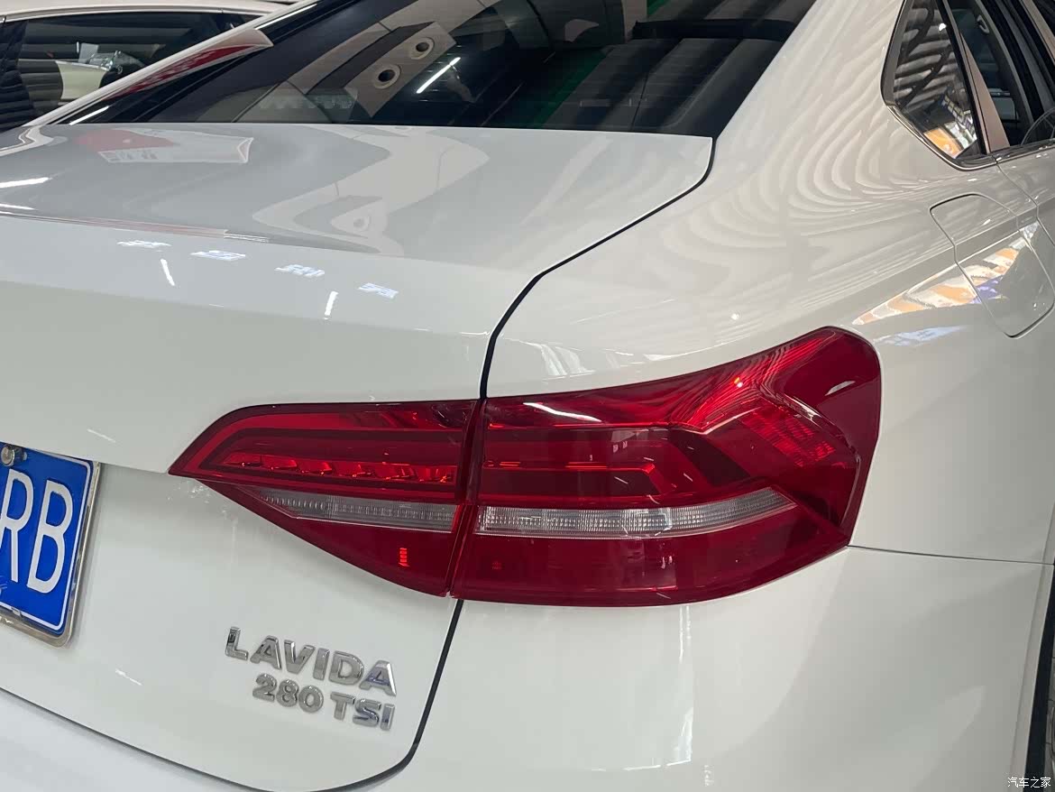 Volkswagen Lavida, 2020 9
