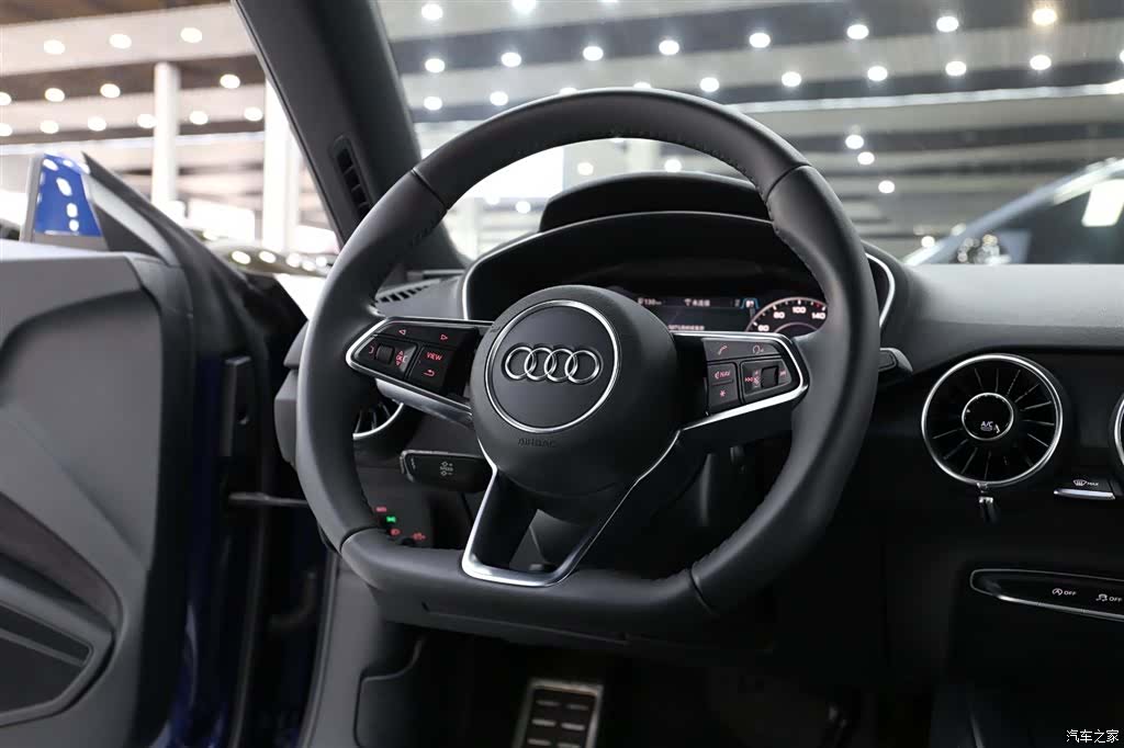 Audi TT, 2016 11
