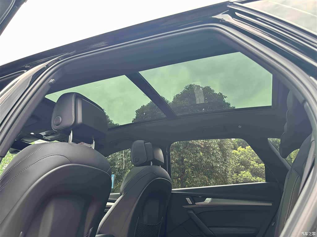 Audi Q5L, 2023 27
