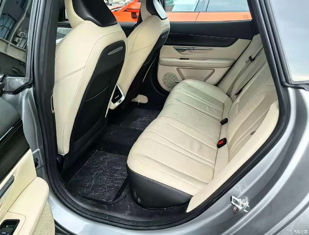 Xpeng P7, 2022 6