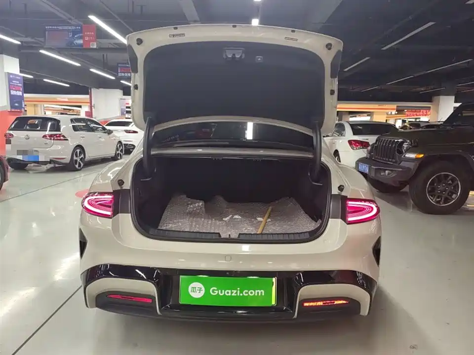Xiaomi Xiaomi SU7