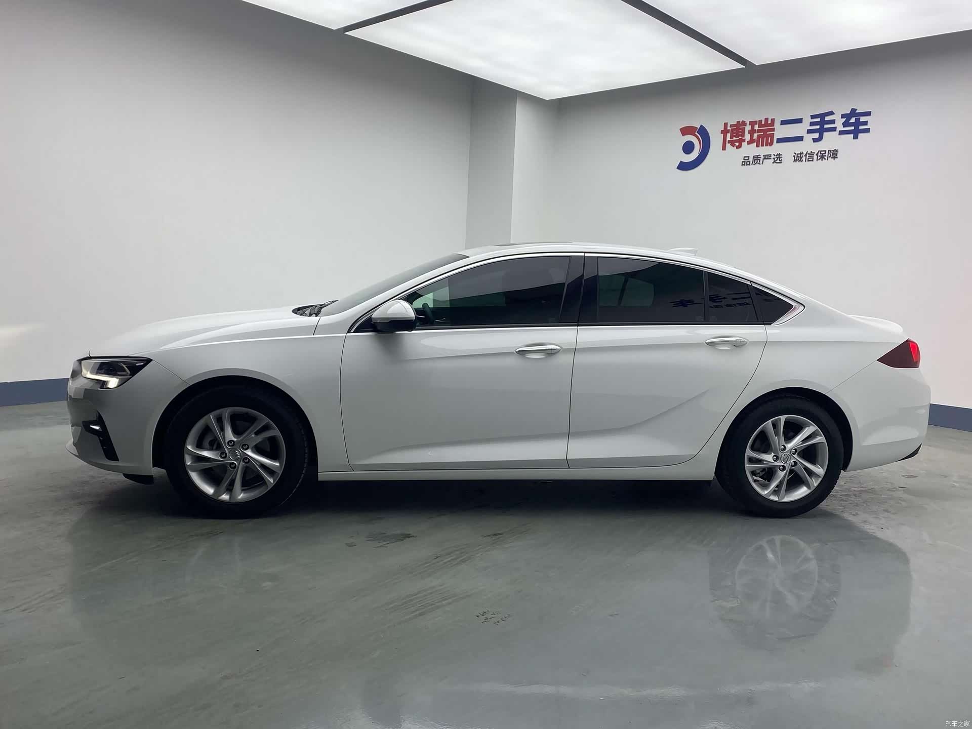 Buick Regal, 2021 4