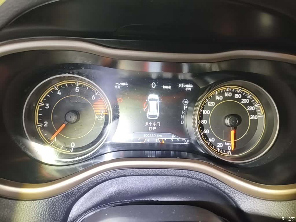 Jeep Cherokee, 2017 12
