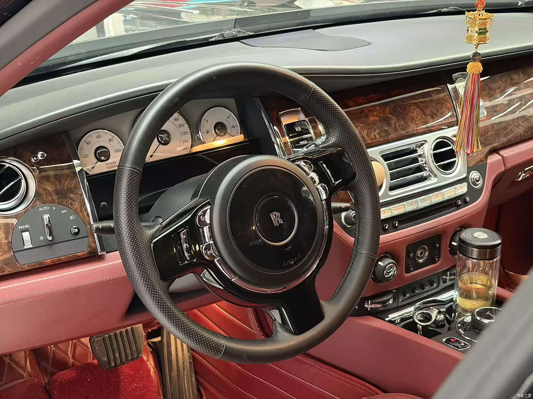 Rolls-Royce Ghost, 2016 18
