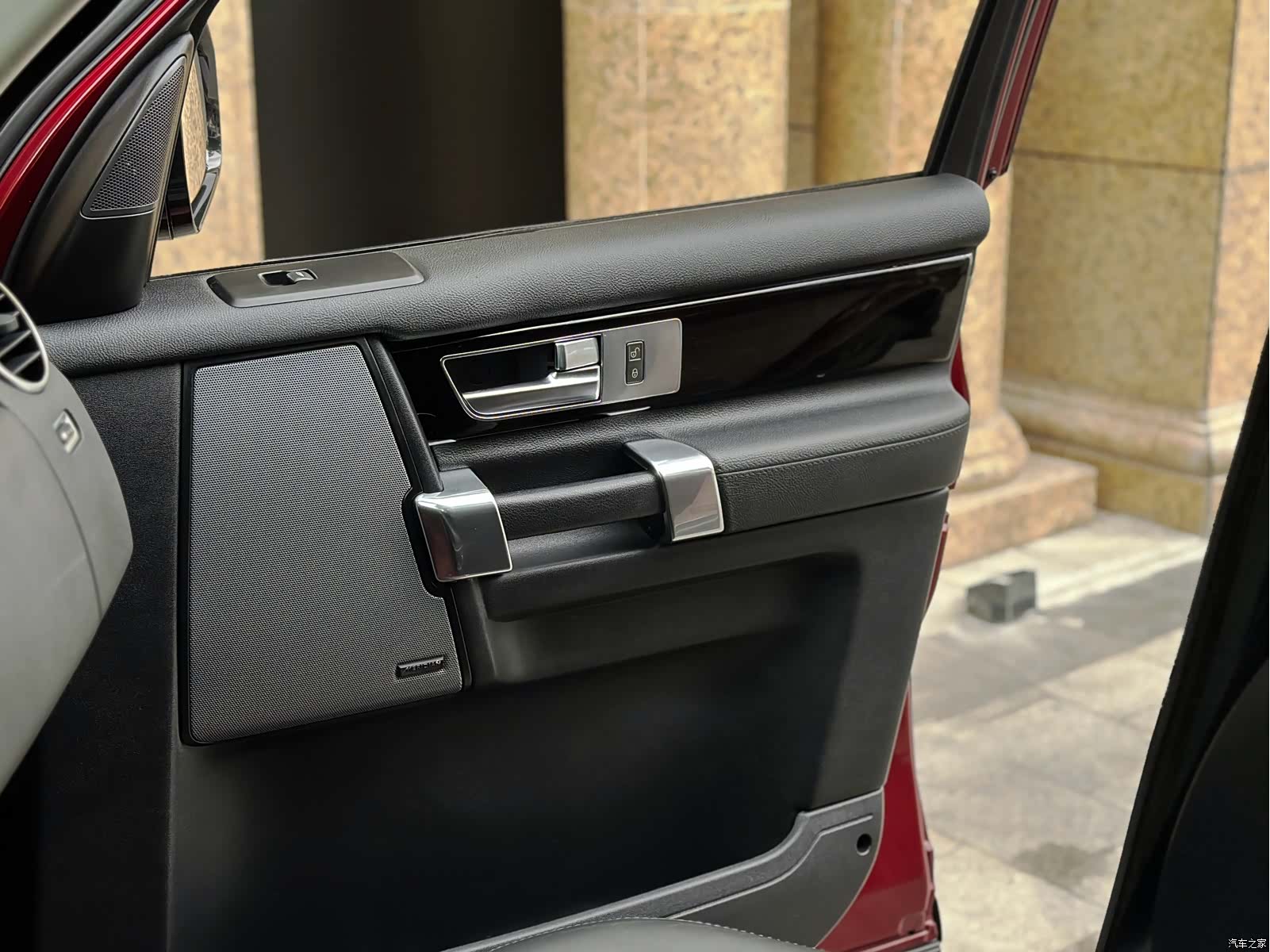 Land Rover Discovery, 2017 18