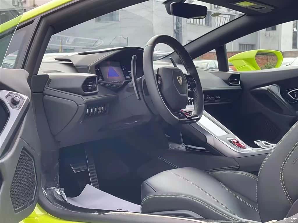 Lamborghini Huracán, 2021 3