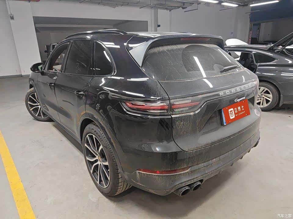 Porsche Cayenne, 2020 3