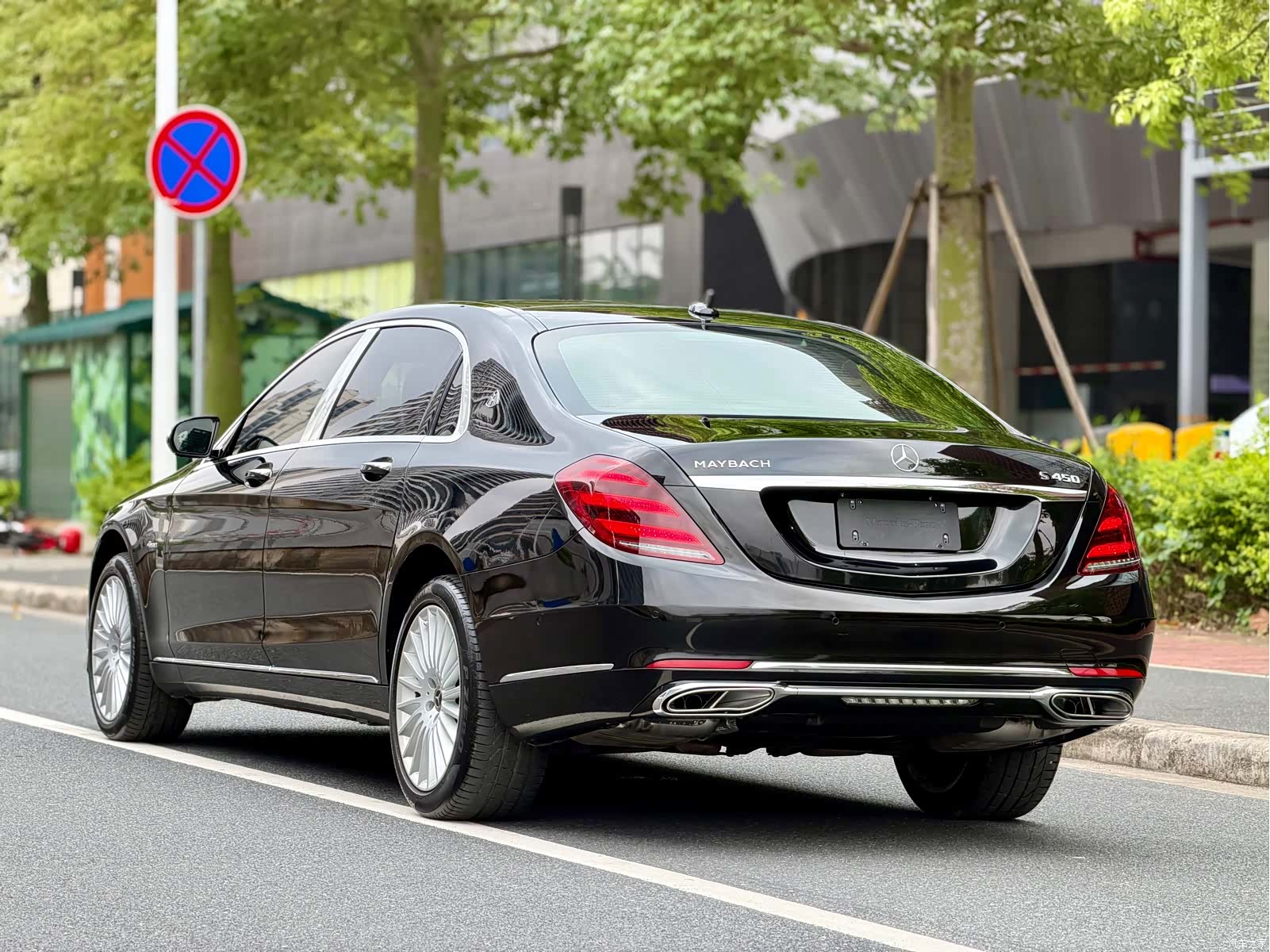 Maybach S-Class, 2018 все фото