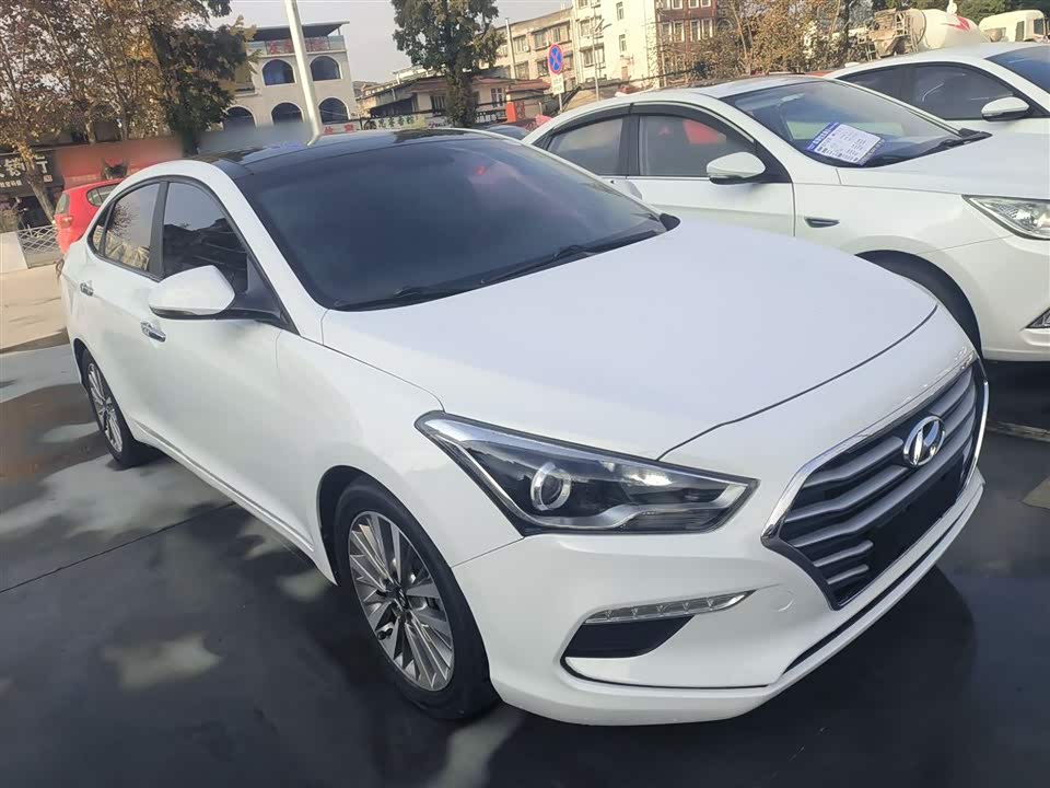 Hyundai Name picture