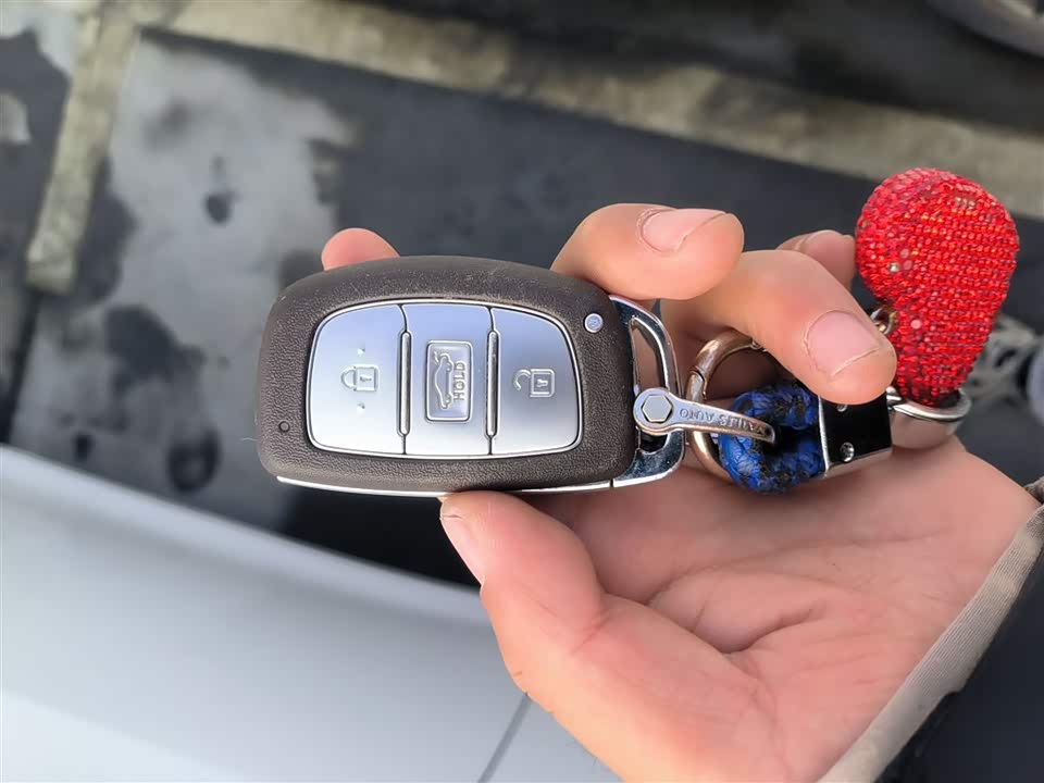 Hyundai Name picture