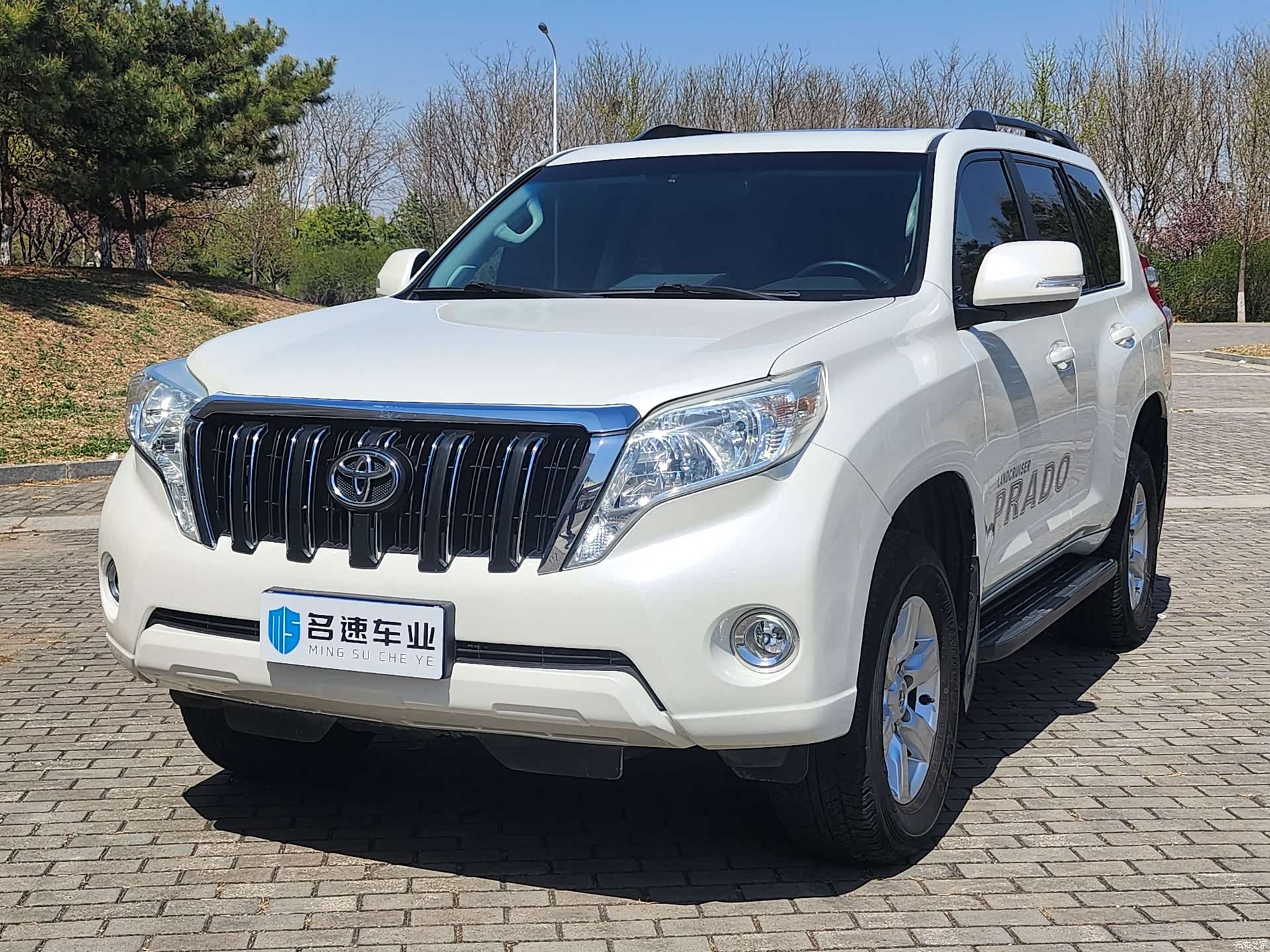 Toyota Prado, 2017 1