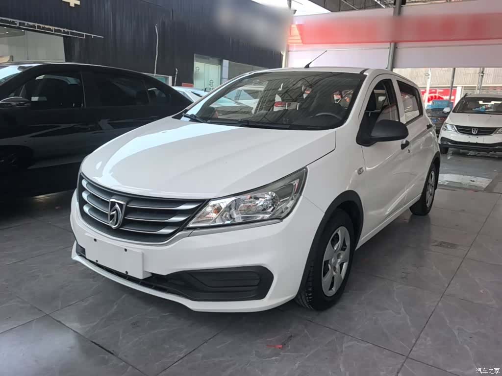 Wuling 310, 2017 2