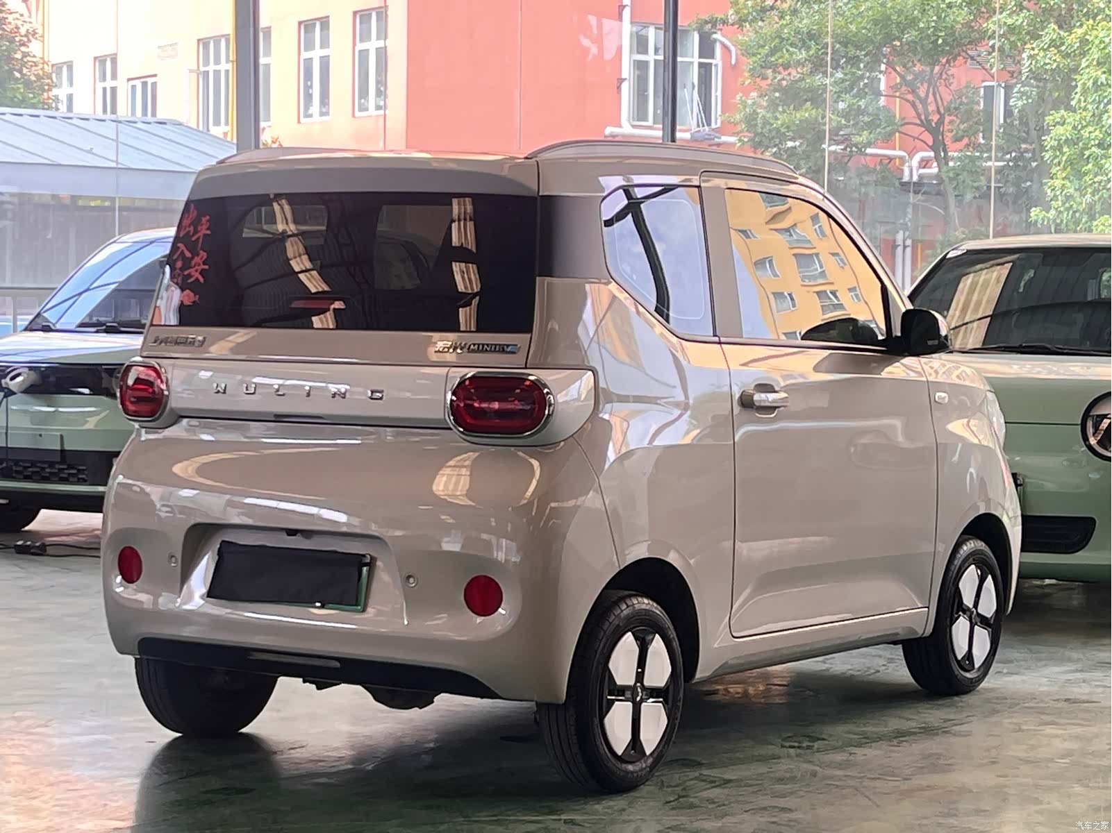 Wuling MINIEV, 2024 6