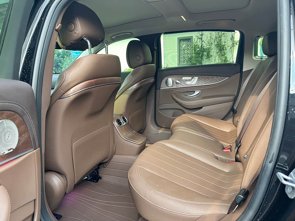 Mercedes-Benz E-class Mercedes-Benz E-class