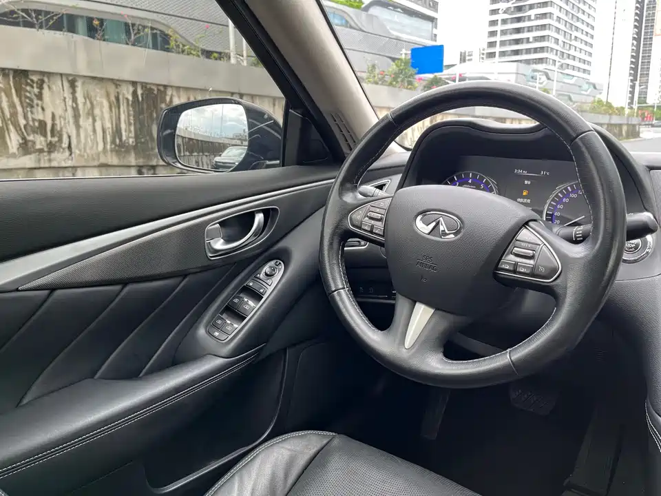 Infiniti Q50L Infiniti Q50L